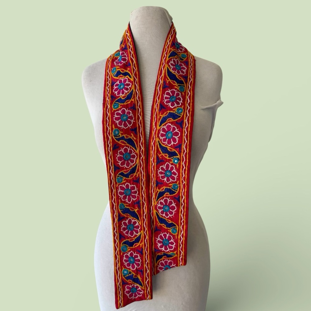 Vtg Banjara Embroidered Birds Mirror Work Textile India Kuchi Belt Sash Gujarat